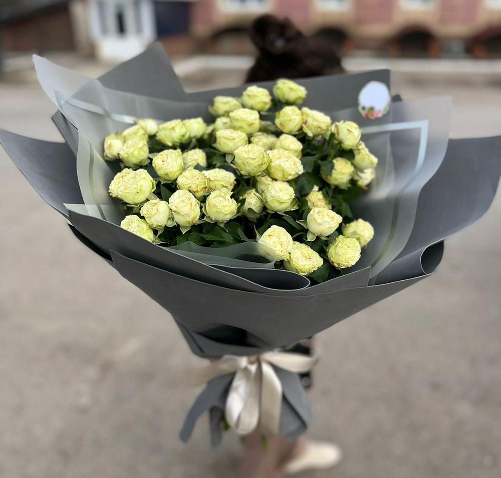 Белые кустовые розы Солинеро в Ново-Щедринской Букет Белые кустовые розы Солинеро в Ново-Щедринской